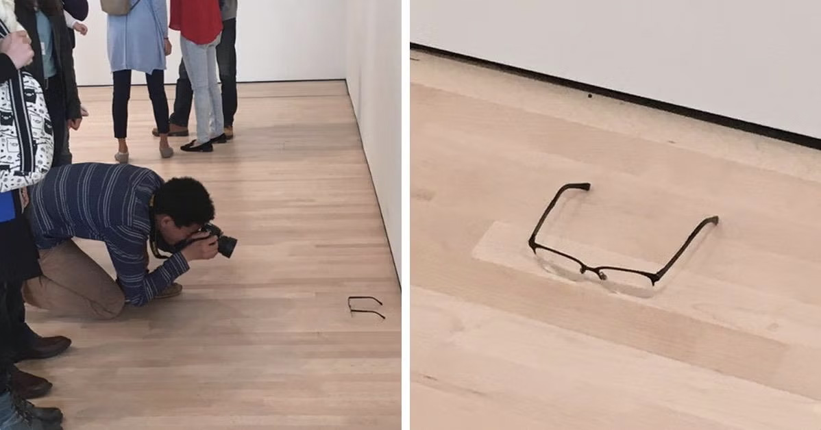Modern art troll